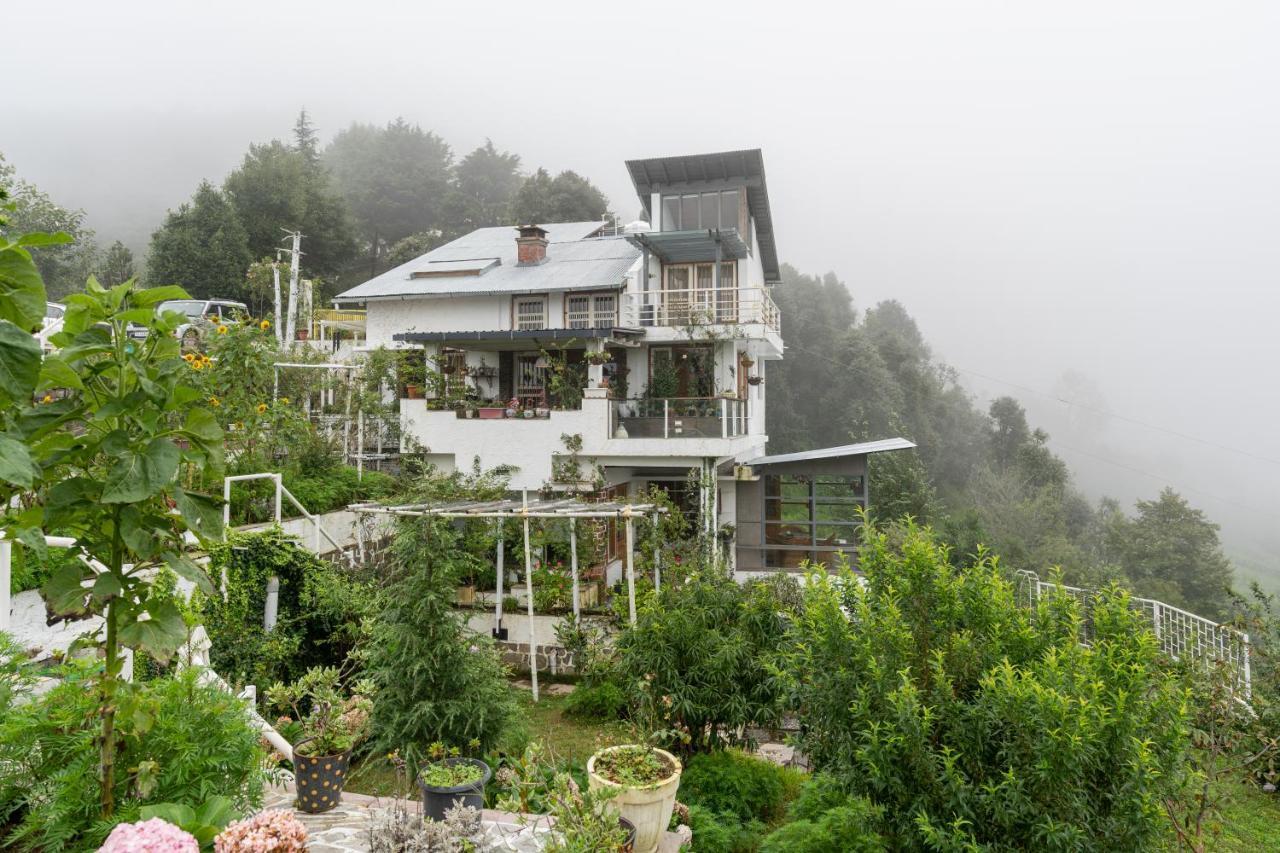Saffronstays Hydrangea Hill, Mukteshwar Kāthgodām Eksteriør billede
